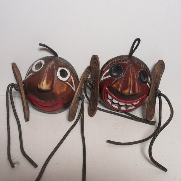 VTG Handmade Wooden African Mini Masks Male & Female Wall Home Decor Pair - Picture 5 of 5